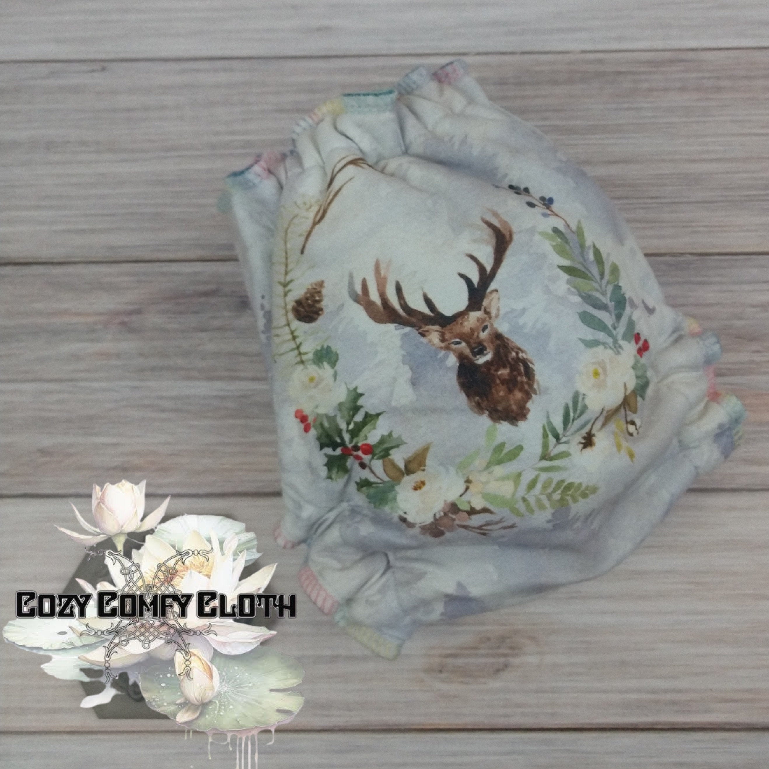 Reindeer Print Cloth Diaper: One Size Hybrid Fitted Nappy, Bamboo Insert