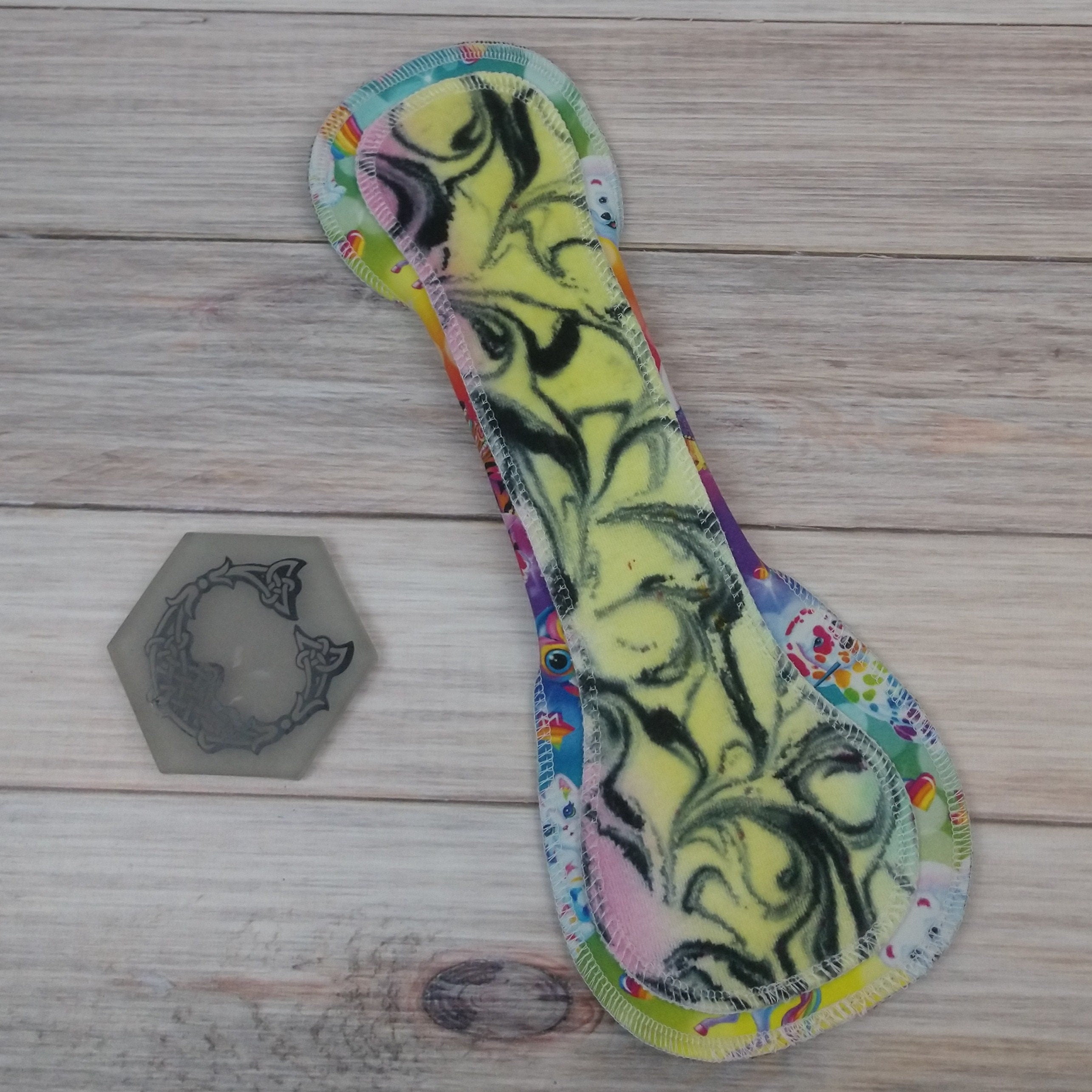 Lisa Curvy Cloth Pad
