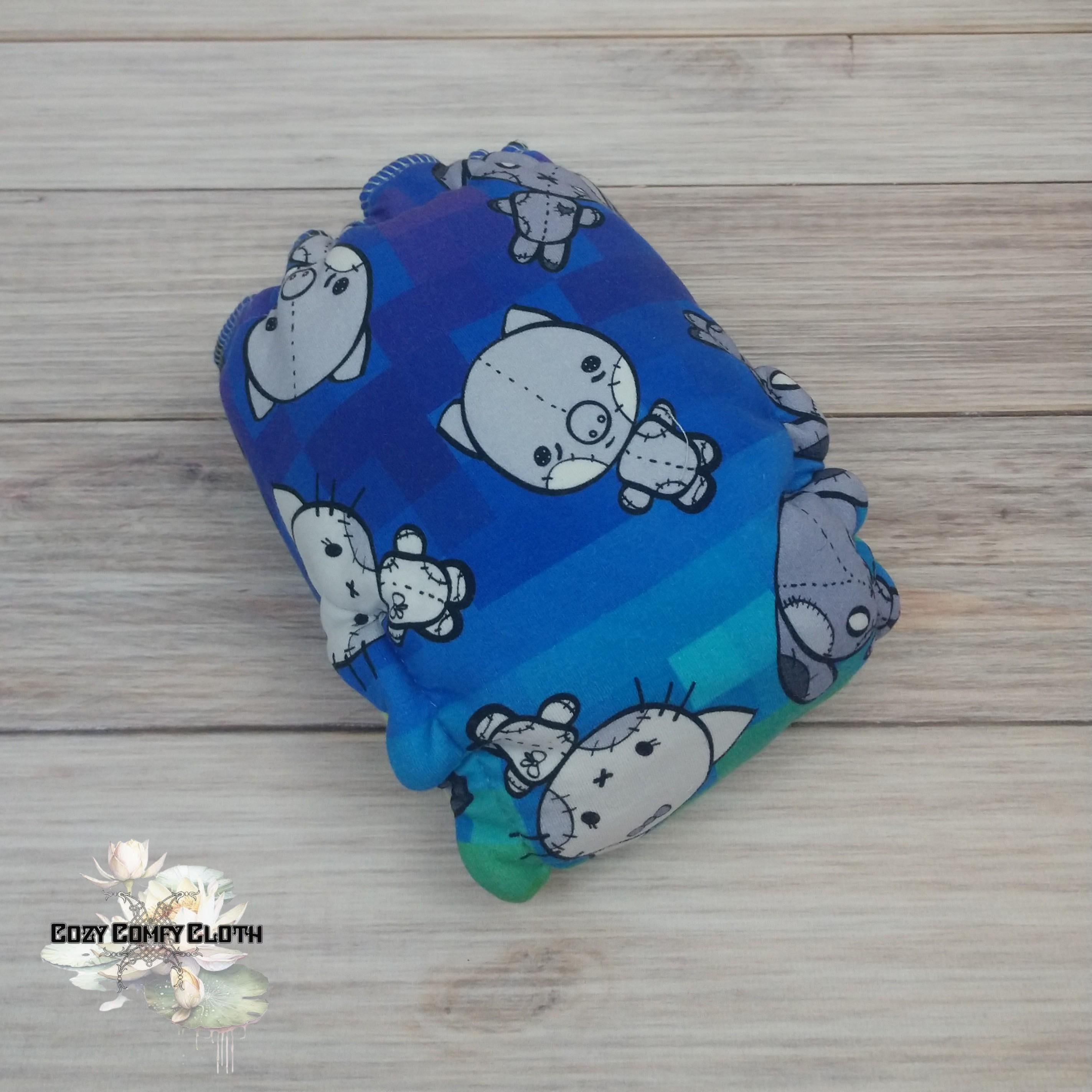 stitchkins Petite Fitted Cloth Diaper: Windpro Fleece, Bamboo Insert